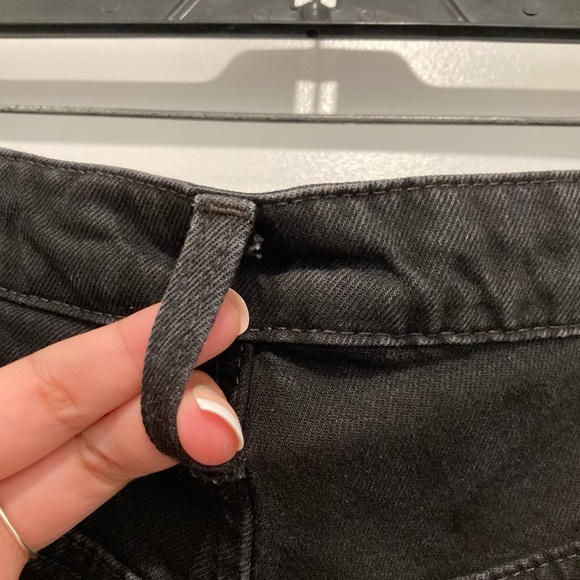 & Denim By H&M Loose Mom Jeans Black Wash Jeans - Picture 10 of 11